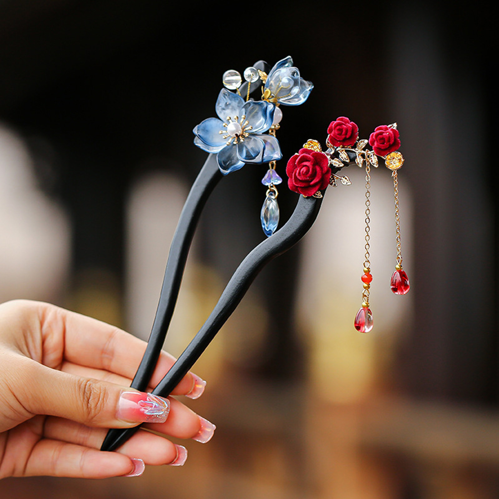 Pearl Hair Pin - دبوس شعر بتصميم صيني مزخرف بالزهور