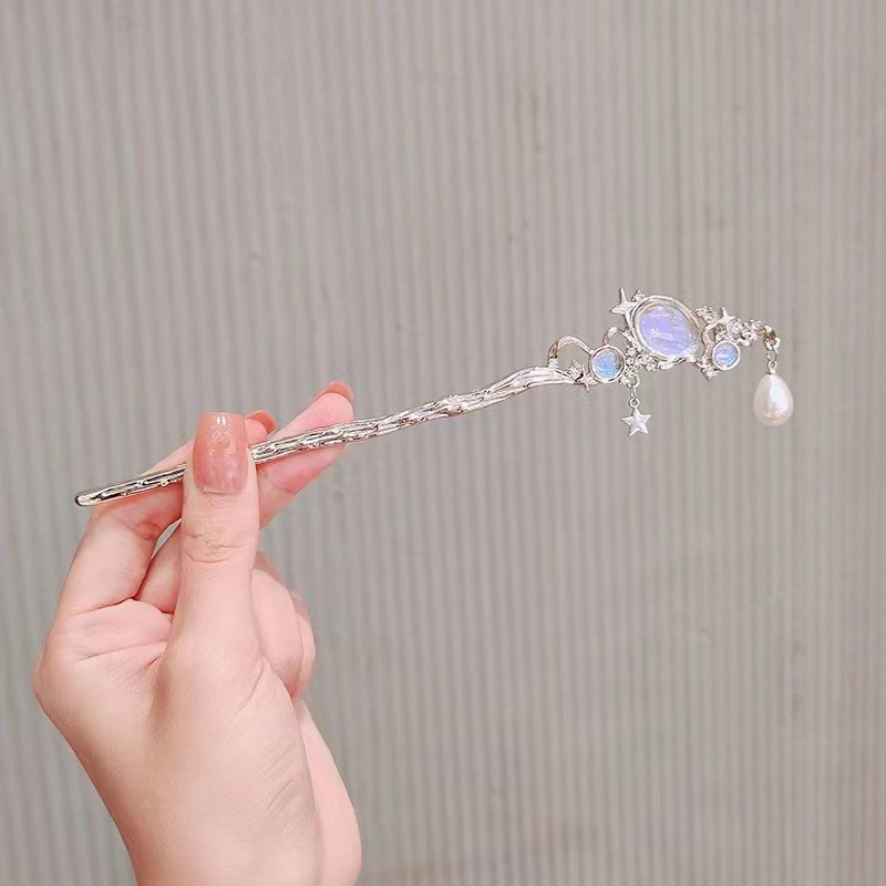 دبوس شعر من حجر القمر مع نجمة  - مراجعة Pearl Hair Pin وسعره