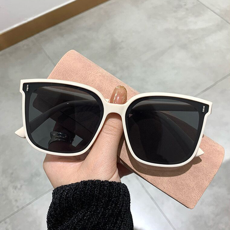 نظارات شمسية مربعة عتيقة الطرا - مراجعة Sunglasses Oversized Square وسعره