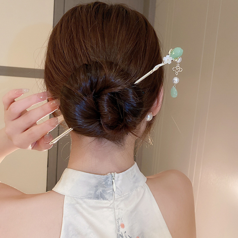 دبوس شعر عتيق الطراز مزين بالز - مراجعة Pearl Hair Pin وسعره