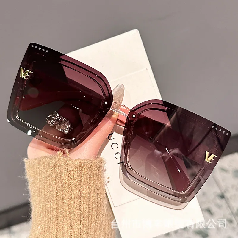 نظارات شمسية جديدة رائعة بدون  - مراجعة Sunglasses Oversized Square وسعره