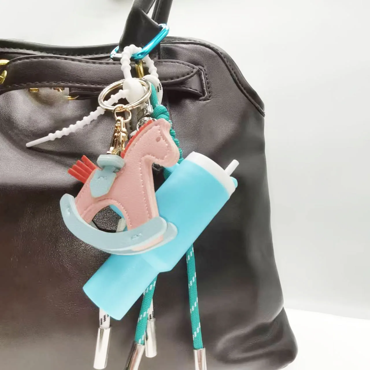 Ita حقيبة إكسسوارات حقيبة سحر  - مراجعة Women'S Accessories Loewe وسعره