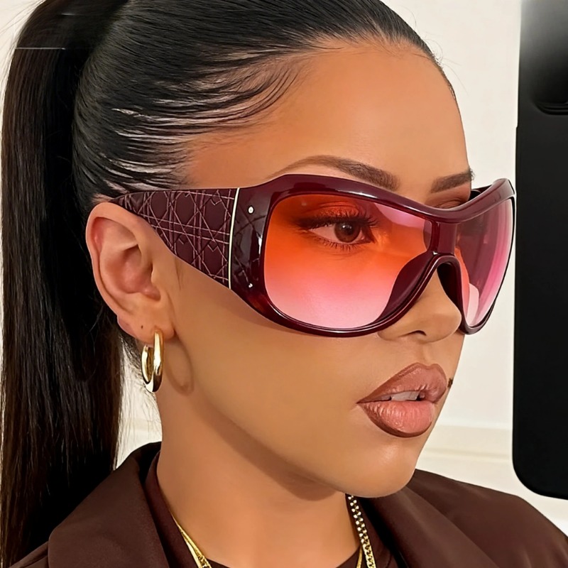 نظارات شمسية كبيرة الحجم من ون - مراجعة Sunglasses Oversized Square وسعره