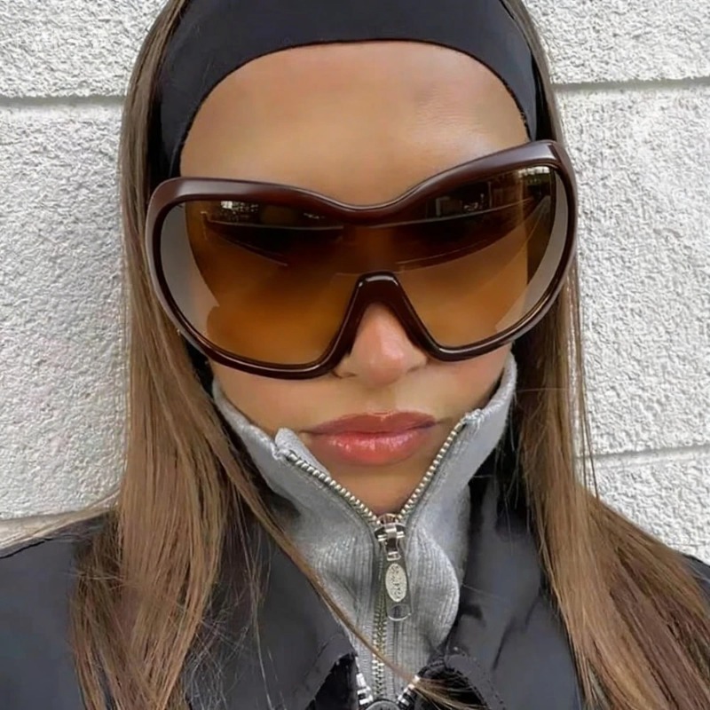 نظارات شمسية كبيرة الحجم من ون - مراجعة Sunglasses Oversized Square وسعره