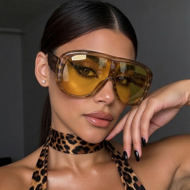 نظارات شمسية كبيرة الحجم بتصمي - مراجعة Sunglasses Oversized Square وسعره