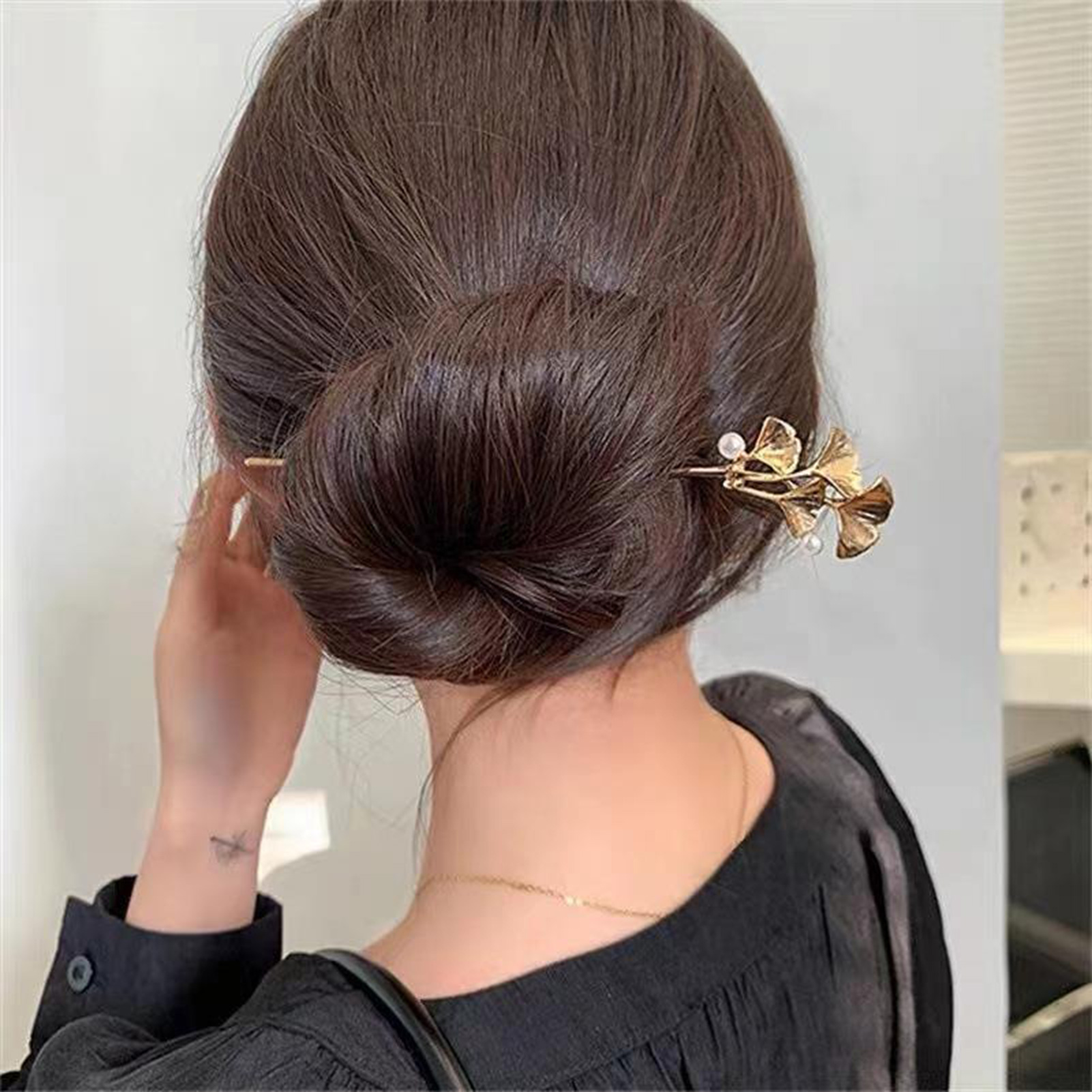 عصا شعر على شكل ورقة الجنكو لل - مراجعة Pearl Hair Pin وسعره